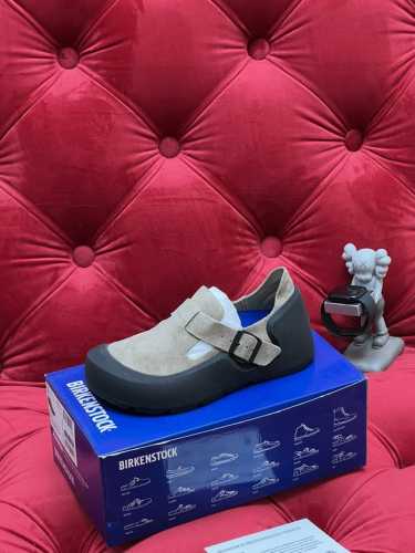 独家实拍 高版本 小众潮牌 Birkenstock24春夏博肯一脚蹬懒人乐福鞋 这系列单鞋刚出就心动了 很有质感样式比较百搭 大气 上脚感受很好 不管是颜值还是