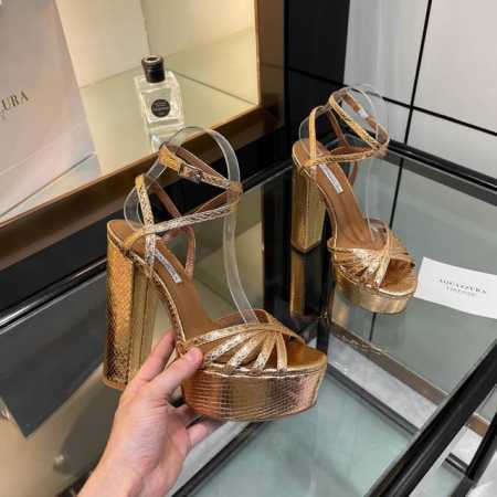 Aquazzura 4新款凉鞋 顶级版本 代购品质 原版开模定制高跟防水台女鞋，简直是时尚的宠儿！蛇纹皮的独特纹理，散发着野性与神秘的魅力。防水台的设计贴心又时 - 点击图像关闭