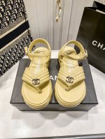 橙子出厂价p chanel 香奈儿春夏新款 菱格厚底夹脚凉鞋 小红书早春推荐 小香风25Ss 顶奢新品 厚底凉鞋 码数 35-40