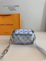 Lv 25A Trunk盒子链条包小箱子 近几年L 脑洞真的是越开越大，设计独特而经典 方正小巧的独特造型 绝对是这几年Lv最出彩的设计之一。高端定制版 尺寸：