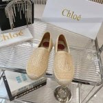 工厂p价 女装女鞋 运动原单 Chloé渔夫鞋 材质：草编面料、牛皮内里 颜色：杏色、白色 码数：35-40 40订做不退换 Chloé渔夫鞋，简约独特，Log