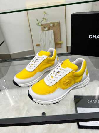 香奶奶 Chanel 休闲运动鞋，巴黎时装 Chanel 情侣款，意大利购入原版鞋1：1制作，面料：真丝莱卡3D立体电绣工艺，简约而不失高雅，透气网格内里 ，久 - 点击图像关闭