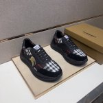 出厂价Pp 巴宝～ 男士休闲鞋 2025Z柜同步发售 码数:38-44# 3个颜色鞋面选用多材质拼接网布内里，舒适透气，鞋底：原版舒适耐磨大底，实物拍摄实物更赞