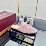 出厂价Pp 2025早春新款Gucci Jordaan系列多刻面水晶钻乐福鞋 半拖 年底冲刺 最高版慕勒便鞋 单鞋 作为设计传承的杰出代表，马衔扣系列乐福鞋生动