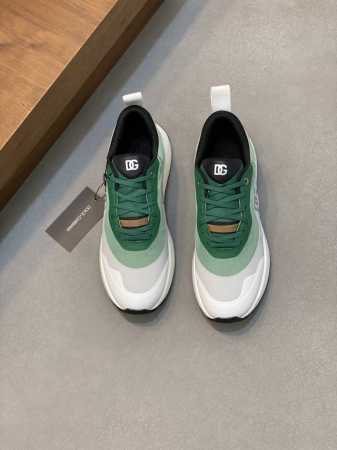 新品Dolce&GabbanaDG高端男士运动休闲鞋。顶级专柜原单货。原版进口牛皮 多种材质拼接设计进口牛皮内里 牛皮垫脚原版TPR弹力大底。Size：39-4 - 点击图像关闭