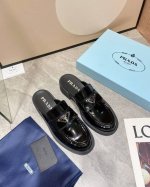 工厂p价 女装女鞋 运动原单普拉 新款 面皮为牛开边珠 内里羊皮里 原版1 1开发中大底 码数35-39 34 40 41为定制码数 不能调换