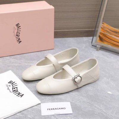 顶级版本 ferragamo菲拉格慕2025春夏新女鞋 Sf标志性带扣 平底单鞋 纯色园头百搭小皮鞋 市面顶级版本 材质 牛皮 内里 牛皮 大底 意大利进口真皮