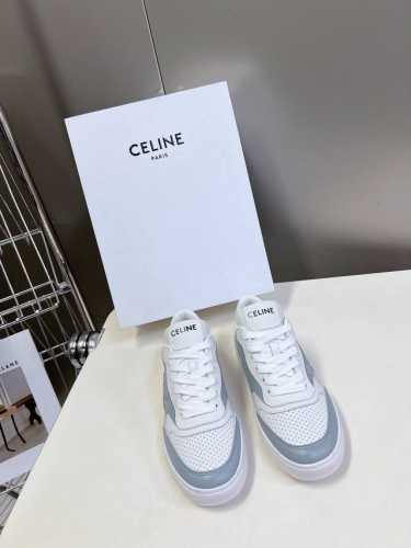 Celine思琳秋冬最新走秀休闲鞋Ct-04 Trainer系列运动鞋 Lisa 超多明星上脚、这一季运动小白鞋无论从楦型的轮廓隔板的拼接都让人耳目一新、前后品
