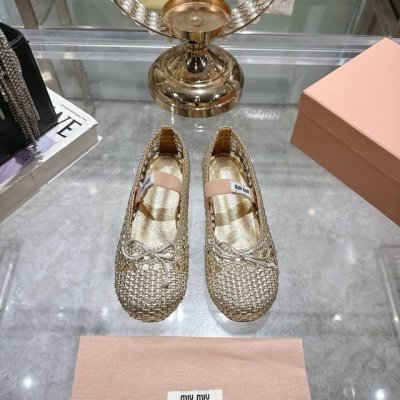 出厂 新款夏季仙女芭蕾舞跳舞鞋！它带着美貌来啦！新款 太仙女啦！每一个颜色都那么好看，网面编织搭配颜色特别高级！上脚特别方便可盐可甜百搭单品用风格传递一种态度。