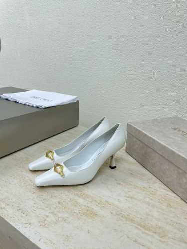 高跟 钻扣 JCJimmyChoo 白色 Collins Store Jimmy Choo 高跟 设计 面料小羊皮 细腻小羊皮 小羊皮内里 意大利真皮大底 配置