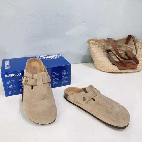 高品质出厂 ！小众潮牌情侣款！BIRKENSTOCK 勃肯25Aw春夏新色休闲懒人鞋包头半拖夏天人手必备一双的勃肯鞋。乳木软胶鞋底、触感柔软、包裹性好、穿着舒适
