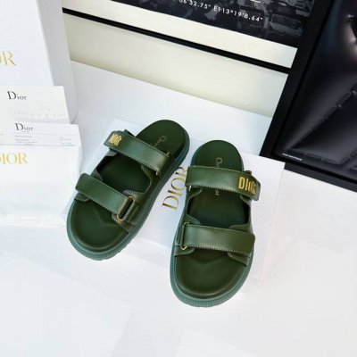 皮面绿色 310 Dior2025Act系列凉鞋震撼来袭 原版1：1拆解，楦头、格板完美复刻正品 原版开模五金，橡胶组合大底 鞋型极其舒适百搭 今夏小仙女必入单