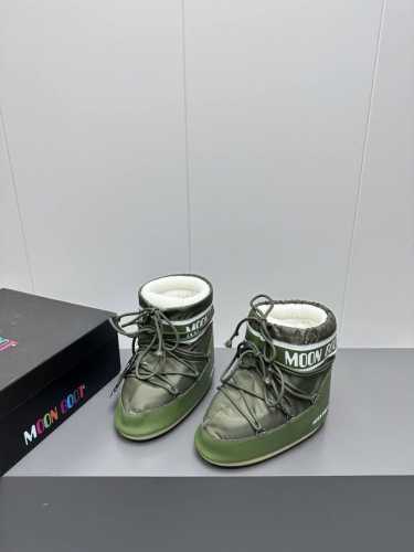 工厂: 情侣顶级版本 过年不打烊！ Moon Bootvs秋冬最新款雪地靴系列 丑萌雪地短靴 忘了UGG吧，时髦人都在穿Moon Boot雪地靴 如果你难以接受