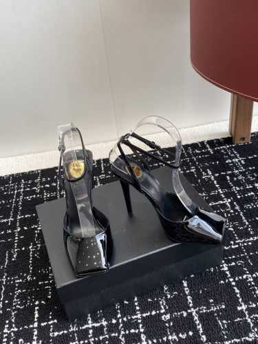 代购级 SAINT LAUREN* YSL 杨树林新款小细高跟凉鞋 设计更稳更好穿 小姐姐的美丽尤物高跟鞋 优雅迷人性感 女人味十足！进口漆皮 内里垫脚羊皮 意