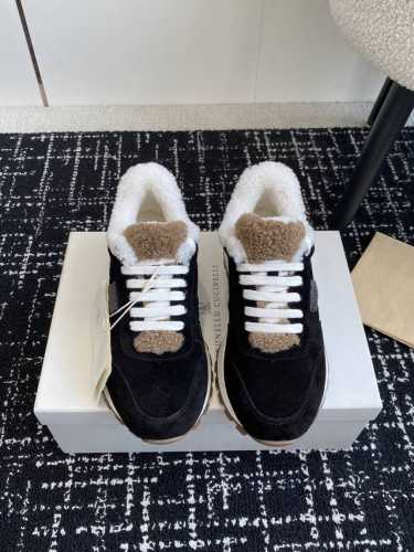 代购级 Brunello Cucinelli 24ss最新 Bc 系带 羊毛休闲鞋 鞋面进口麂皮 进口牛皮 内里进口羊毛 0.5mm圆形冲孔设计 透气不闷脚 独