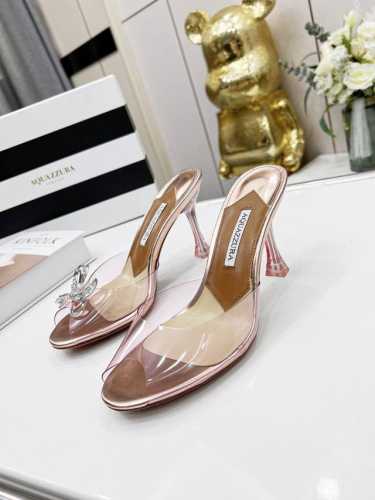 AQUAZZURA 菠萝｜来 Aquazzuea高跟系绑带凉鞋 新品透明设计，水晶镶嵌，时尚新潮，后置系带脚踝绑带轻盈优雅、创意菠萝高跟与镶钻尖头璀璨夺目，延续