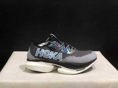 顶级版本Hoka One One Cielo X1 低帮跑步鞋男女同款 码数：36-46码 含半码 编码: 1147910-Whtv 全套得物包装：毒卡 毒扣