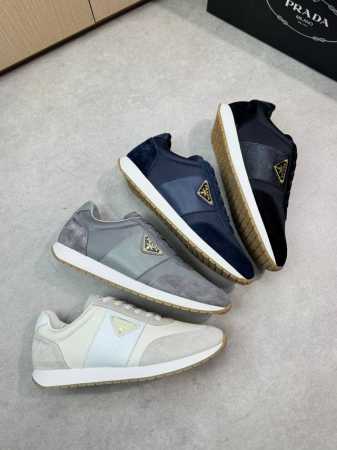 prada 普拉达 -高端品质 原单休闲运动鞋 -鞋面 反绒小牛皮 品牌高丝光帆布 鞋身车缝品牌金属扣件 鞋舌丝印高周波品牌Logo -内里 水染牛皮 -大底 - 点击图像关闭