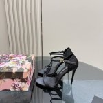 dolce & Gabbana 25Ss 系带高跟凉鞋 鞋面:真丝 内里：羊皮 垫脚:羊皮 鞋跟金色徽标牌 跟高:11Cm 码数：35-4 .41定做