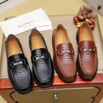 工厂价 Ferragamo 菲拉格慕顶级男士商务皮鞋官网原版复制，鞋面采用进口官网1:1材料制作意大利进口牛皮进口牛皮内里。绝非一般的工艺制造，明星御用款！大厂