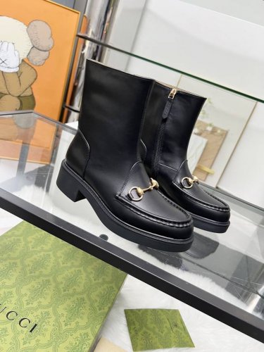 工厂p价 女装女鞋 运动原单 2025最新版古琦Gucci 热卖 非常好搭配内侧拉链设计，方便穿脱‘品牌饰扣 跟高：6Cm 面料：牛皮 开边珠 内里 垫脚：杏色