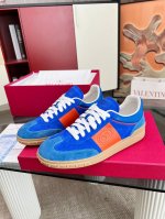 情侣款 顶级版本 valentino华伦天奴 24 Upvillage 情侣休闲运动鞋德训鞋 专业高端 完美复刻 品质一流 全部采用原版1:1材料制作 独家开模