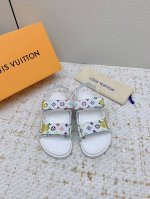 出厂 高版本 Louis Vuitton 路易威登 最新时尚休闲半凉鞋～代购级当季最新潮品 众多博主纷纷种草，入购原版开模定制 镂空组合设计与应用语言学硕士专业