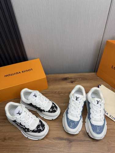 工厂p价 lv.男鞋专柜爆款 官网同步 1:1高品质出货原版牛皮拼时尚印花 原厂原版底 38-45 38.45定做不退换
