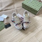 出厂： Gucci 古驰2025顶级专柜 代购系列 官网上新 全球同步 古驰顶级情侣脏脏鞋 情侣鞋 古驰情侣 Gucci鞋控 小红书热搜常客 情侣穿搭Oot D