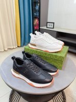 出厂价P Gucci 古奇 新款男鞋高端品牌，最新時尚休闲男鞋，潮流百搭之款，轻松运动风，鞋面意大利进口头层牛皮 真皮内里 加超精细做工。原版个性时尚橡胶耐磨大