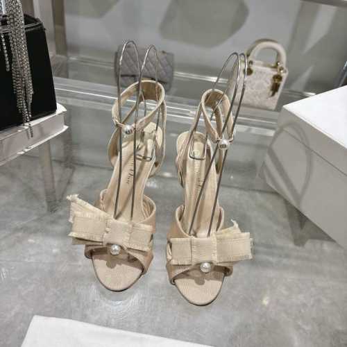 出厂 流苏织带女鞋 Dior 迪奥 2024春夏走秀新款Adiorble女鞋 CD明星同款时尚流苏蝴蝶结方头珍珠字母logo五金扣高跟中空凉鞋 市面顶级高端版本