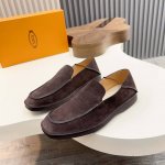 tod's 托德斯 -高端品质 原单正装皮鞋 -鞋面：反绒小牛皮、鞋丹外合车缝线涂边工艺 -内里：水染牛皮 -大底：超轻Tpu发泡 橡胶；双色成型大底 -超高品