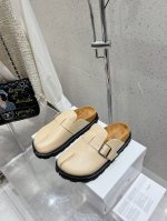 MaisonMargiela 马吉拉 MM6 勃肯拖鞋 不容错过的时尚单品 简单又有格调的美 跑量扛把子，分趾必入单品 时尚减龄神器 随性率真的感脚简单高级的设