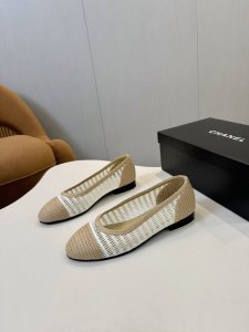 chan*L出厂价P 经典最新，编织爆款Slingback小香凉鞋！单鞋！ 就像Coco香奈儿女士说的：流行稍纵即逝，但风格永存！这双后空鞋就是香家经典中的经典