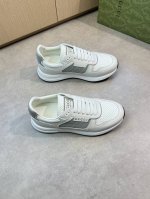 Gucci 古驰 -高端品质 原单休闲运动鞋 -鞋面：纳帕小牛皮、打孔小牛皮、鞋身.鞋舌.后跟；丝印品牌图腾 -内里：水染牛皮 -大底：超轻Tpu 橡胶；双色成