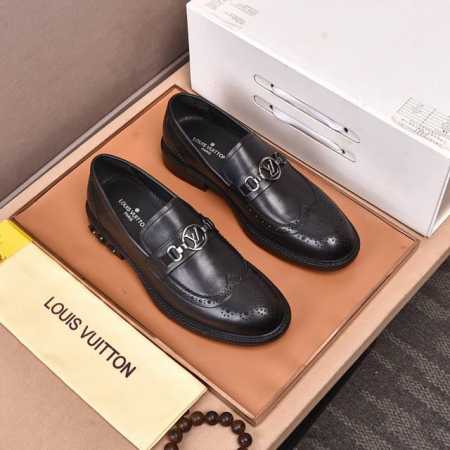 出厂价 水染牛里 Louis Vuitton* 高端 路易威登 23年专柜最新款 正装商务皮鞋原版最高品质！进口意大利小牛皮面料牛皮内里 原版大底 正装码数:3 - 点击图像关闭