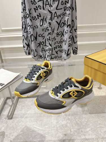 出厂 FENDI 情侣款FORWARD2025新款运动鞋 整双鞋子采购Zp开发打造，全部定制材料，独家开模大底，细节全部对版出货，连包装也做到跟正品一样。码数: