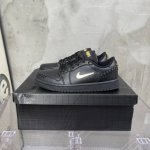 340 高版本 耐克 Nike Air Jordan 1 Low Aj1乔1低帮休闲板鞋 同步官方配色公司原鞋购回重新打版开模 购置公司同步原材料 都有细节还原