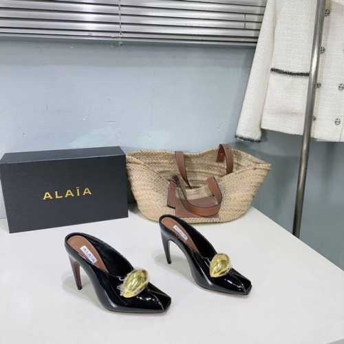 高品质出厂 ！小众潮牌 Alaia25春夏新品金属五金圆扣鱼嘴高跟凉鞋足尖上的性感之资！ 精致的同时还具有时髦利落 摩登气场 鞋面进口小牛漆皮 头层牛皮 内里垫