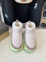 出厂价 Ugg 24ss秋冬新品雪地靴 毛毛鞋 专柜最新爆款 轮胎底运动系列 UGG上脚超可爱，塔斯曼The Venture Daze Mule24春夏全新系列