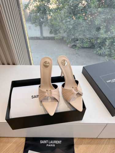 G288顶级品质Saint Laurent 圣罗兰Lee金属钻链条尖头高跟鞋Ysl姐姐的美丽尤物高跟鞋 又是人间圣罗兰 Rose同款的高跟鞋化很好修饰脚型，奢华