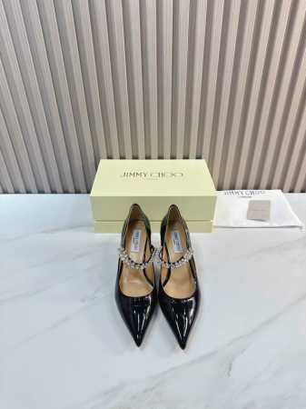 出厂 Jimmy Choo 吉米周 是一个非常全面之尊贵时尚生活品牌， 香港,美国等大时尚博主及明星的同款表带女士高跟，中跟，平跟后空凉鞋系列。 澳大利亚尖头 - 点击图像关闭