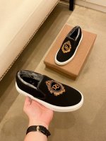 DG 绒里 男鞋高端品牌 官网1：1最新力作：鞋面采用意大利进口头层牛皮搭配舒十原版防滑耐磨大底制作，让行走更加便捷舒适！独家新款，惊世之作，与官方的质量相比美