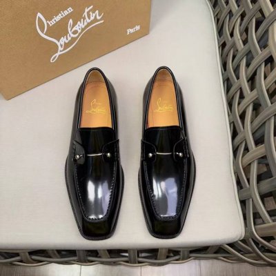 工厂P价 Christia*.Loubouti*高端男士商务正装皮鞋｜经典红底鞋｜原版进口头层牛皮｜标志性铆钉装饰｜水染牛皮内里｜意大利进口红色牛皮大底｜高端奢