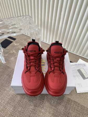 Dior x levis hlton 汉密尔顿 联名款胖丁 休闲运动鞋原版购入开发 做货f1一级方程式赛车世界 lewis hlton 与艺术总监 kim jo - 点击图像关闭