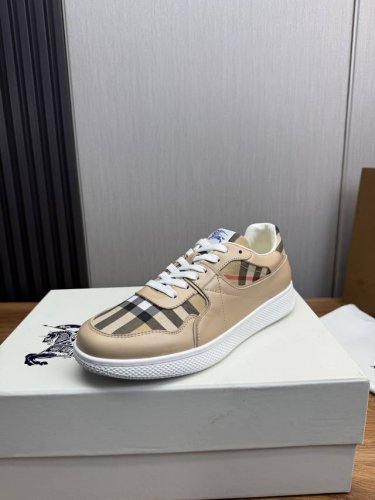 工厂p价 Burberry 巴宝莉 高端品质 原单 鞋面 进口品牌图腾布匹 鞋舌品牌布标 内里 牛皮内里 垫脚 水染牛皮 大底 超轻Tpr橡胶成型大底 超高品控