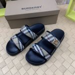 工厂p价 B家* 新款原版1:1 Size:38-46 巴宝莉经典男士拖鞋，高端精品，原版材质，精细做工，休闲宽松舒适型，夏季必入款