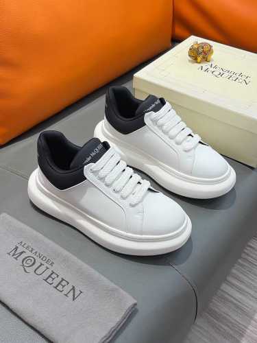 商品名称：Mcqueen 麦昆 正规码数: 38-44 休闲鞋 商品材料：精选 头层牛皮鞋面，进口羊皮内里；原厂大底。