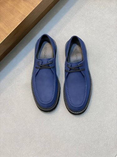 Ferragamo 男士皮鞋，高品质，顶级狠货，鞋面进口牛皮，内里垫脚均用进口牛皮，配原版轻质大底，配码38-45， 38,45订做不退换