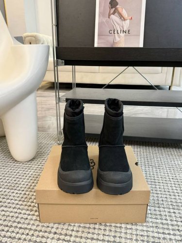 男款10 Ugg王一博同款塔斯曼 UGG Tasman Weather Hybrid一秒蹬 男女同款经典Tasman鞋型之上加入大橘底机能撞色设计，环保防水防雪